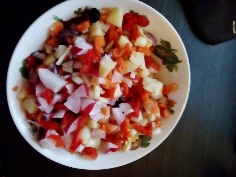 Salată de cartofi cu ridichii
